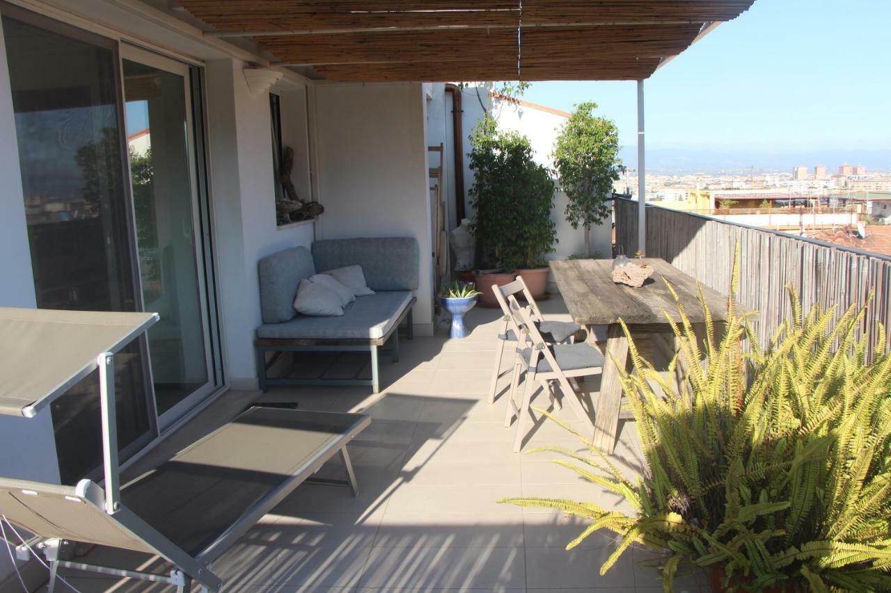 Mini Attico Panoramico Con Terrazza Apartamento Cagliari Exterior foto